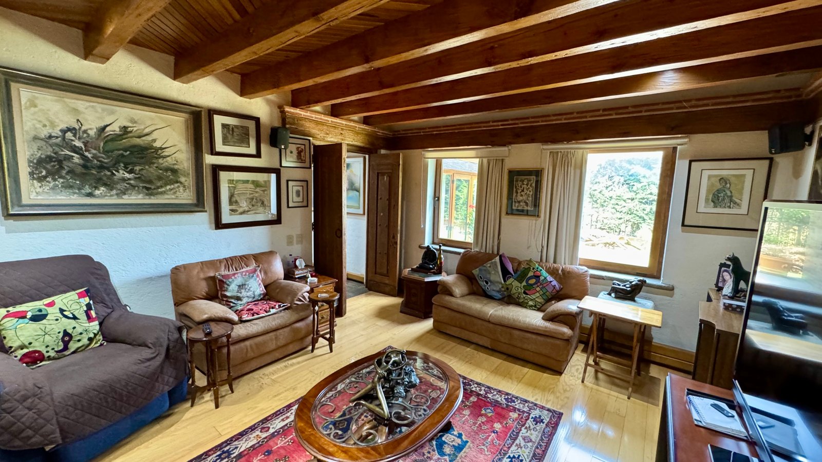 Cuarto tele 1 vista 2